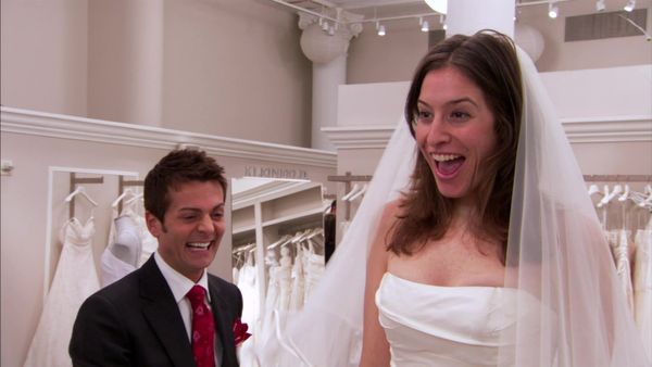 Say Yes to the Dress - Family Ties