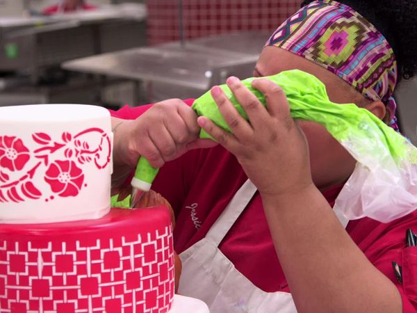 Cake Boss - Monkey Business and Mary In Charge