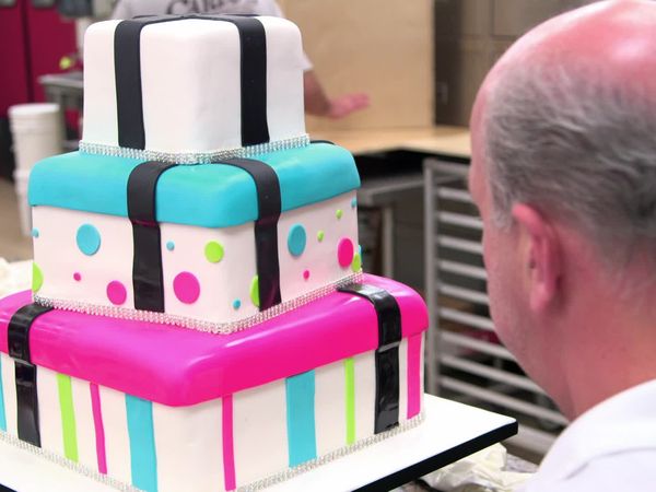 Cake Boss - Secret Proposals, Patients and Privacy Please