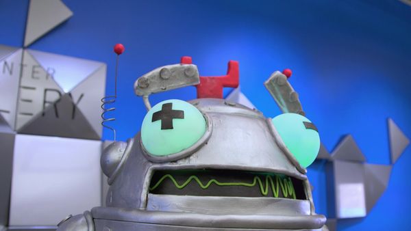 Cake Boss - Robots and Rainbow Unicorns