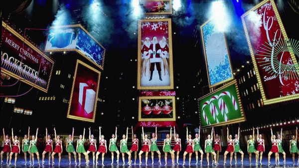 Cake Boss - Buddy and the Rockettes