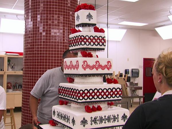 Cake Boss - Light Up the Night