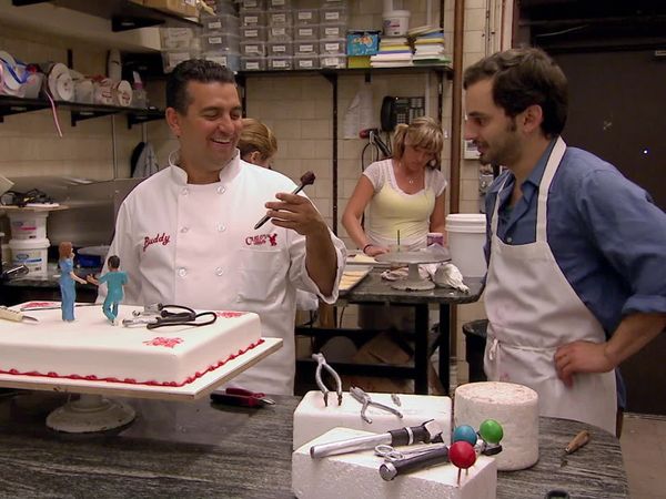 Cake Boss - Coffins, Costumes and Cake on a Gurney