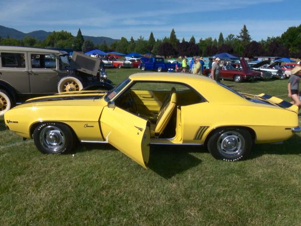 Mi Coche Clasico - Crucero por Medford
