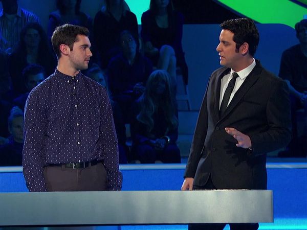Idiotest - Model Friends vs. Roommates