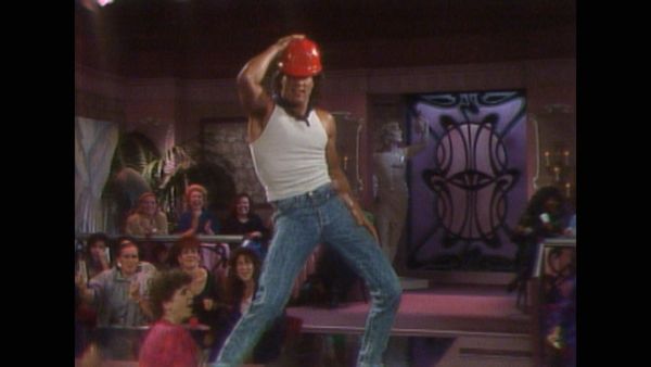 Våra värsta år - Girls Just Wanna Have Fun - Pt 1