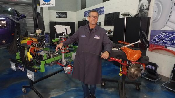 Tech Garage - Humming a Not-So-Nice Tune