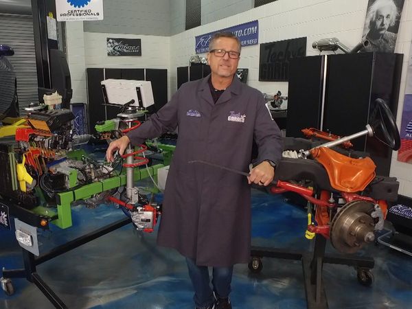 Tech Garage - Humming a Not-So-Nice Tune