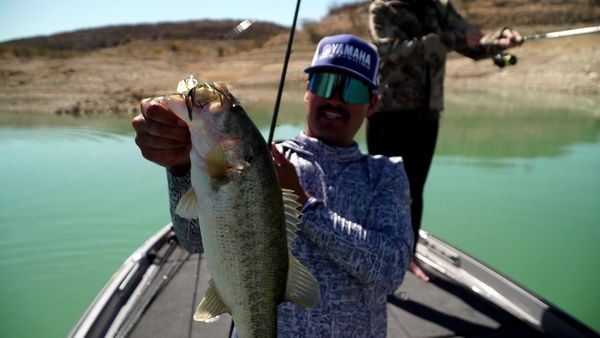 Fishing & Hunting Texas - Hunting Turkeys and Catchin' Bass With Clark Wendlandt and Brandon Palaniuk