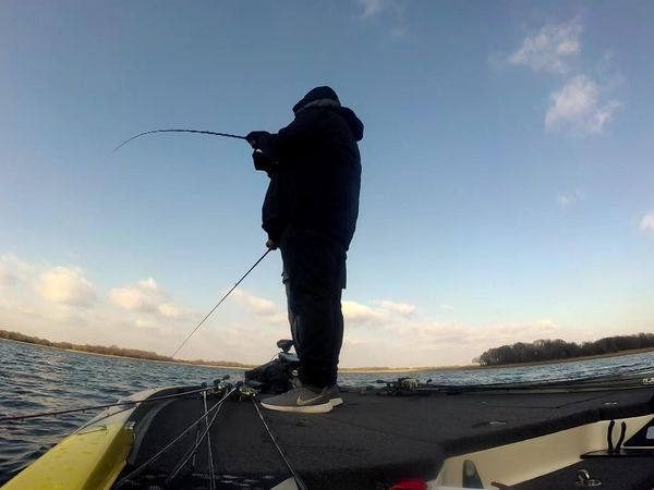 Fishing & Hunting Texas - Bass Fishing With Frank Talley on Lake Fairfield