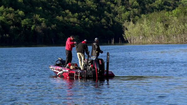 Fisherman's Handbook - Bass Pro Shops World's Fishing Fair