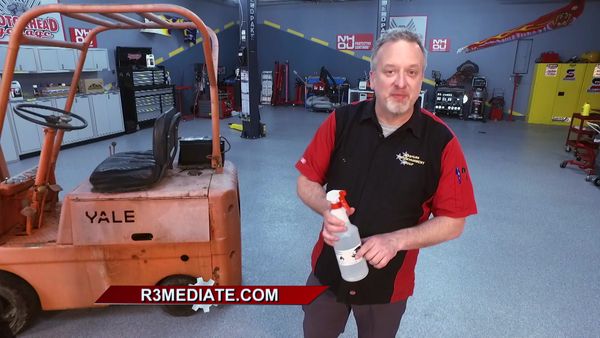 Motorhead Garage - Lasers That Shine, Cars That Stink, Oil Cleanup, Maintenance Musts
