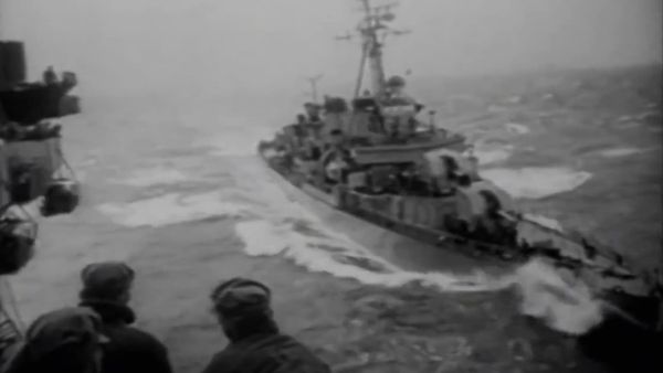 Battlezone WWII: The Battle of Midway to Victory in the Pacific - Okinawa