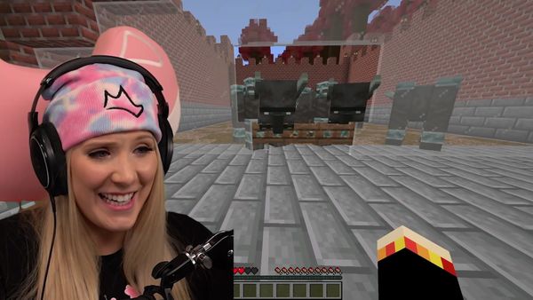 Brianna Playz - I was Kidnapped by Evil Villagers in Minecraft / Dirt Peasant to Diamond Princess in Minecraft