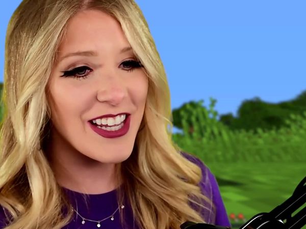 Brianna Playz - Things You Should Never Craft with Lightning / I Sent Baby Preston to Superhero School