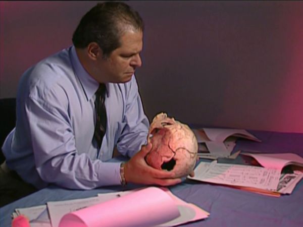 Medical Detectives - Saving Face