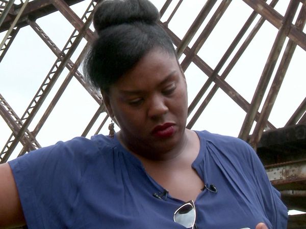 Cheaters (30') - Episode 1