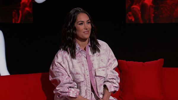 Ridiculousness - Sterling and Brie Bella IV