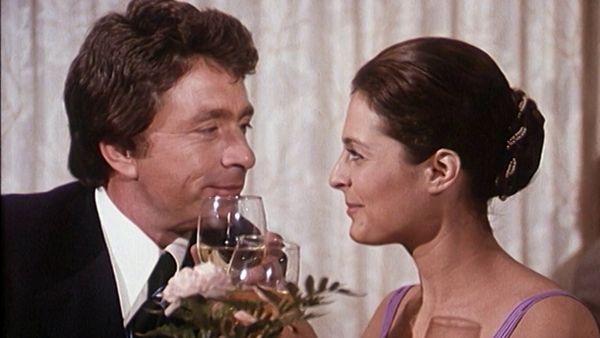 Love Boat - Wahre Liebe oder ein glücklicher Irrtum /​ Der Witzbold oder Zuviel des Guten /​ April oder das Show-Talent