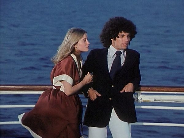 Love Boat - Applaus bitte für eine Witzfigur / Erst 19 und schon ein bißchen weise / Wie wär’s mit meiner Enkelin?