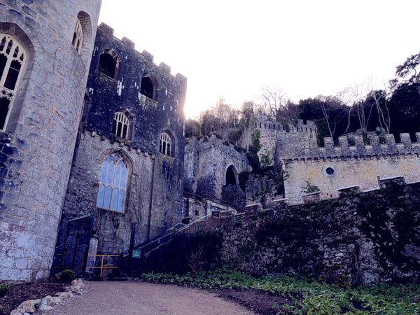 Ghost Dimension - Gwrych Castle: Supernatural Gateway