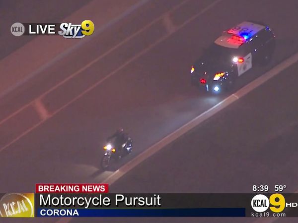 Car Chase - Wild Pursuits: 2013 - Tense moments, close calls as motorcyclist leads police on high-speed chase