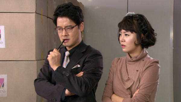 Queen of Reversal - Isn't this a bit too much... like overacting?