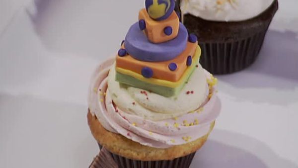 Cupcake Wars - Ace of Cakes 100th Episode Celebration