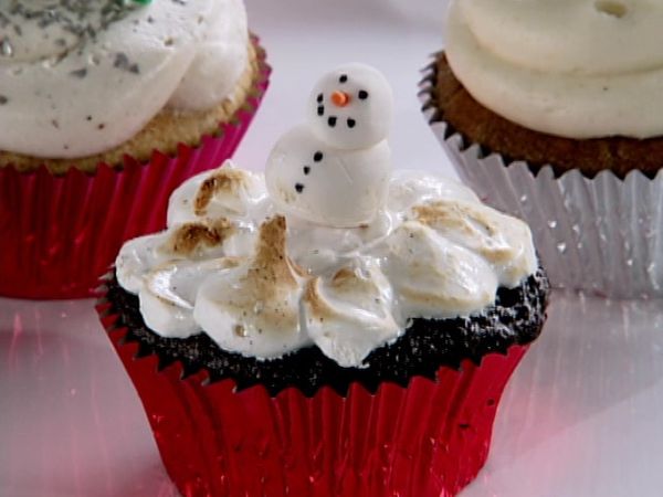 Cupcake Wars - Tree Lighting