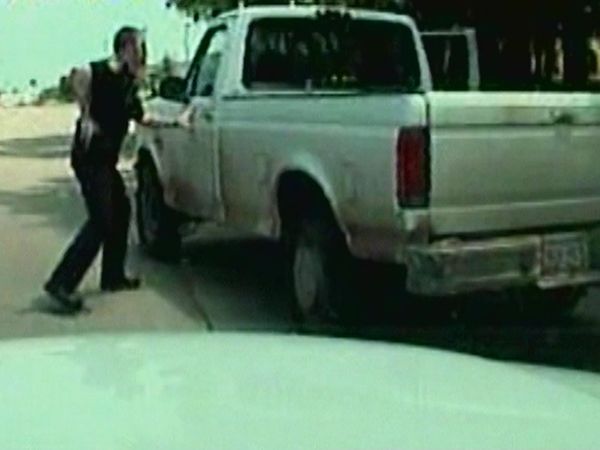 Cops Uncut UK - Episode 3