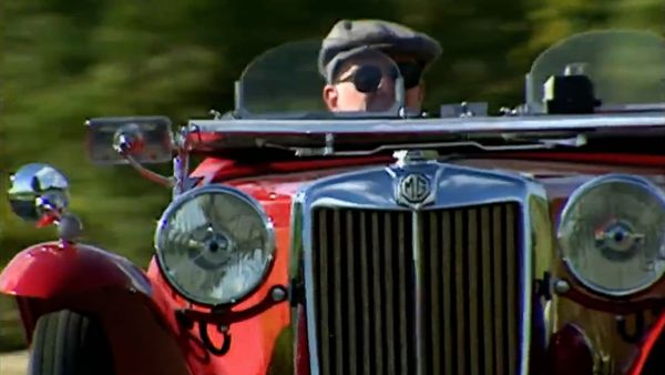 Great Cars: British Elegance - Morris Garages