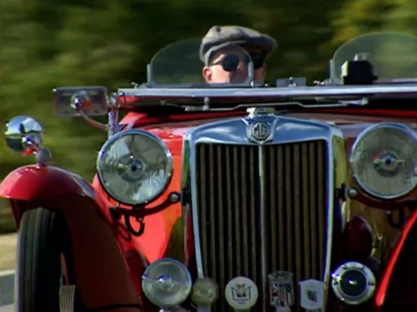 Great Cars: British Elegance - Morris Garages