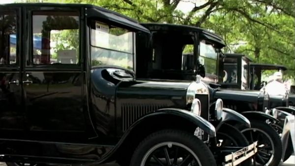Great Cars: Hot Rods, Classics and Vintage Autos - Model T