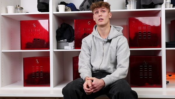 BrøndbyLyd: Bag facaden - Lukas Larsen: Det var kun første skridt