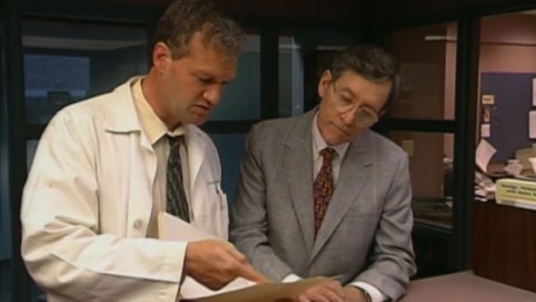 Medical Detectives - Deadly Formula