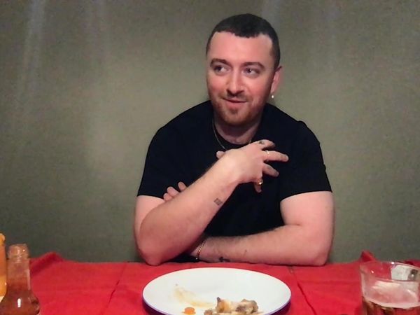Hot Ones - Awards Season Specials - Sam Smith Screams in Pain While Eating Spicy Wings