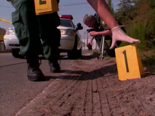 Medical Detectives - Treads and threads