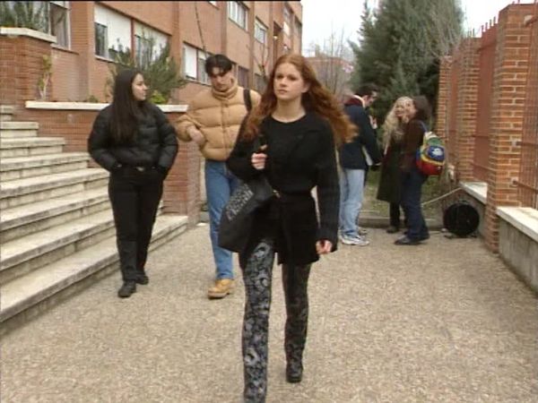Al salir de Clase - Por un puñado de ropa