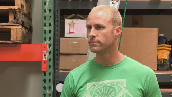 Storage Wars - Mary's RE-finds