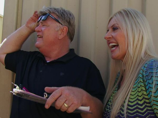 Storage Wars - The One with Mary and Allee