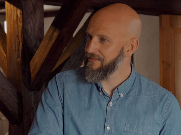 Med kniven for struben - Episode 701