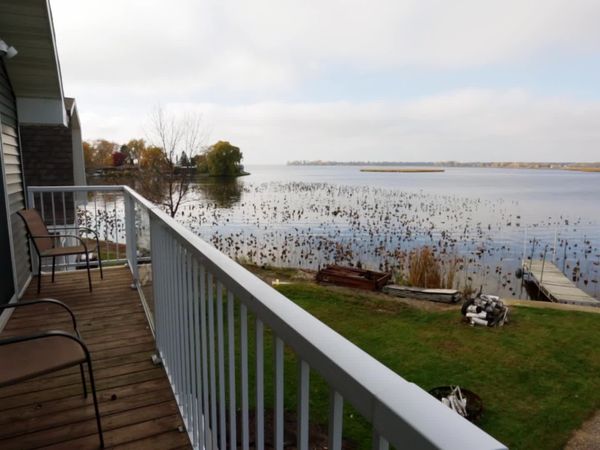 Lakefront Bargain Hunt - Off We Go to Lake Winnebago