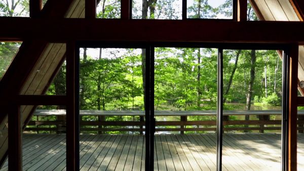 Lakefront Bargain Hunt - A Chalet by the Lake