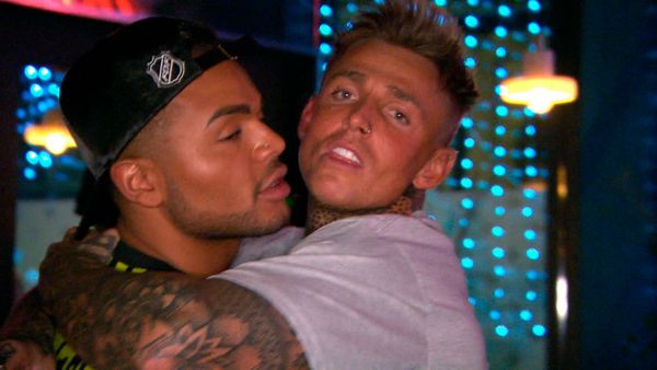 Geordie Shore - Nathan necesita una fiesta en casa