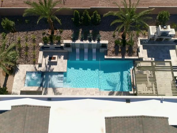 Pool Kings - Vegas Jackpot Swimming Pool