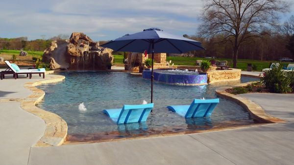 Pool Kings - Georgia Peach Pool Paradise