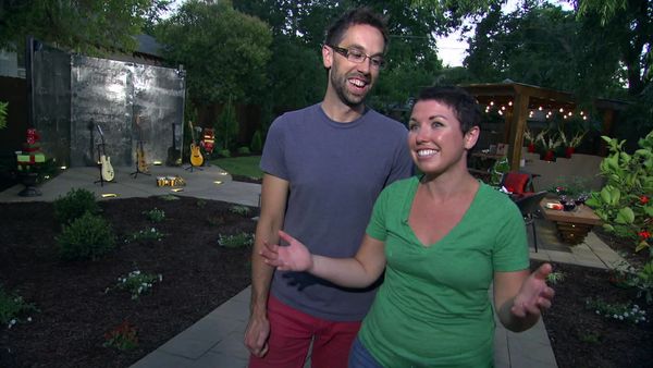 Yard Crashers - A Music Lover's Holiday Yard