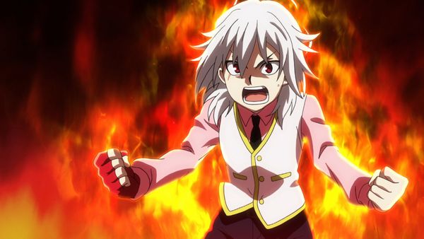 Beyblade Burst - O Deus das Chamas vs o Deus da Destruição