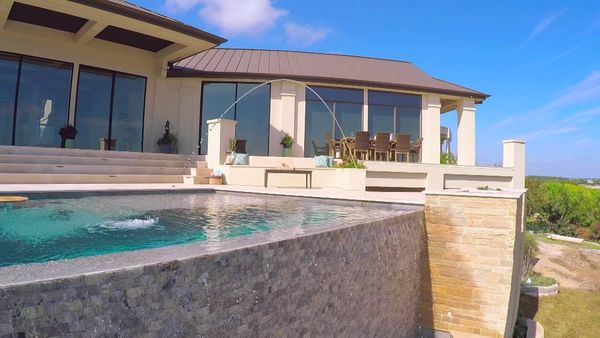 Pool Kings - All About the View