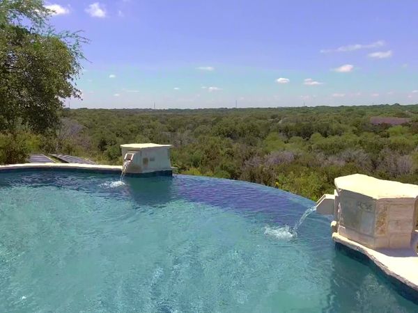 Pool Kings - Cliffside Dreams